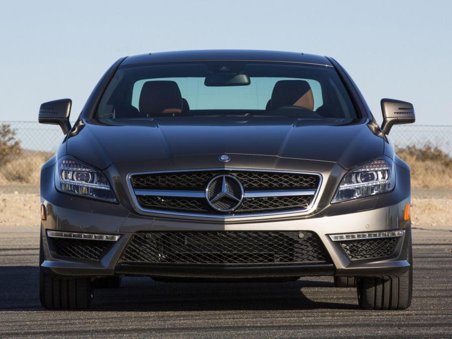  Mercedes-Benz CLS63 AMG 2010 года  (US) (фото 2 из 77)
